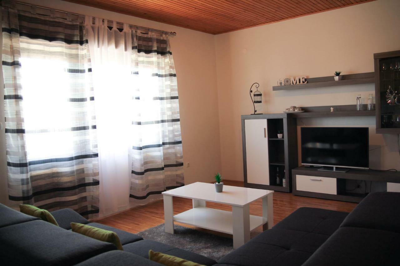 Salona Split Apartment Εξωτερικό φωτογραφία